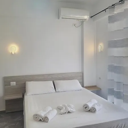 Baka 아파트 Sarandë